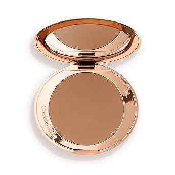 Charlotte Tilbury Airbrush Matte Bronzer - Bronceador en polvo mate suavizante y difuminador con un acabado de aerógrafo - Maquillaje rellenable infundido con mica sedosa y ácido hialurónico