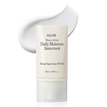 SU:M Micro-Active Daily Moisture Sunscreen SPF40 (1.69 onzas líquidas), sin fragancia, sin yeso blanco, crema solar hidratante para pieles sensibles con niacinamida, cuidado de la piel coreano