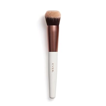 EVER Brocha de base – Brocha de maquillaje profesional contorneada para base líquida y en polvo, cerdas sintéticas veganas, sin crueldad animal