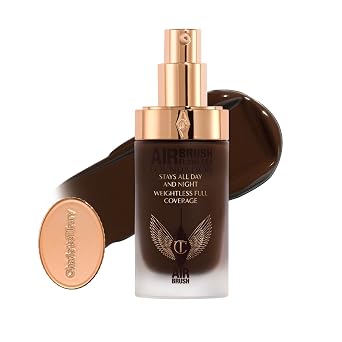Charlotte Tilbury - Base Líquida Airbrush Flawless de Acabado Mate - Maquillaje Líquido de Cobertura Total con Acabado Natural-Mate - Suaviza y Difumina los Poros - Resistente al Agua y a la