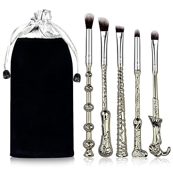 MUIIGOOD Juego de 5 brochas de maquillaje con varita, kit de regalo de brocha de maquillaje, brochas de maquillaje de Potter, juego de brochas cosméticas para fundación, mezcla, rubor, corrector, cejas, rostro, polvo, regalo de Navidad para mujeres