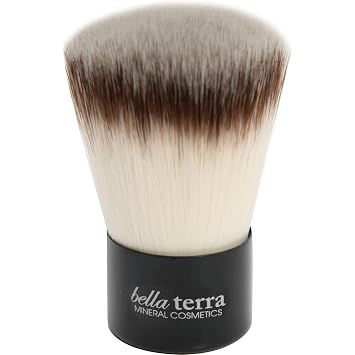 Bellaterra Cosmetics Cepillo italiano Kabuki para viajes y uso compacto, cerdas sintéticas suaves, vegano y libre de crueldad, mango corto para un fácil agarre, para aplicación en polvo, base, rubor y