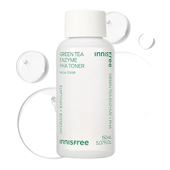 innisfree Tónico PHA de enzima de té verde con ácido hialurónico y té verde, tóner coreano hidratante para una piel brillante