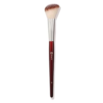 BK BEAUTY 112 PINCEL DE ÁNGULO PEQUEÑO PARA EL ROSTRO – Pincel de ángulo preciso para un rubor suave y natural, ideal para aplicar rubor en rostros pequeños y resaltar