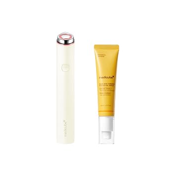 medicube Dispositivo iluminador para el cuidado de los ojos y dúo de cuidado de la piel: Mini Booster Pro Plus Suero de gel para ojos beige y ácido kójico | Apunta a ojeras, hinchazón y opacidad |