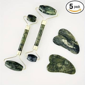 2pcs face massager jade roller scraper is used for lifting face.