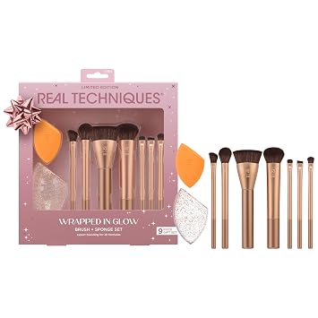 Real Techniques Juego completo de 9 brochas de maquillaje envueltas + esponja, juego completo de brochas de maquillaje, esponja de base, mezcla sin costuras y estuche de viaje, relleno de calcetines, edición limitada, sin látex