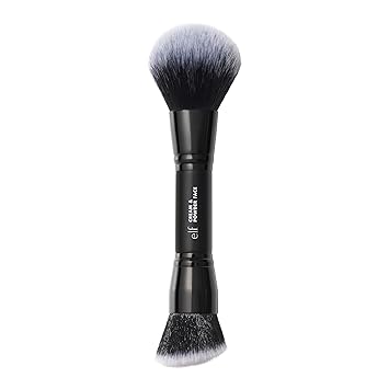 e.l.f. Brocha de Doble Punta para Crema + Polvo, Brocha de Maquillaje Dos en Uno Para Crear una Tez Hermosa con Aspecto Aerografiado, Vegana y Libre de Crueldad Animal