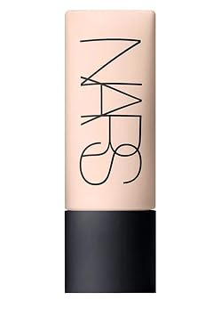 Base completa mate suave – L1 OSLO de NARS para mujer – Base de 1.5 onzas