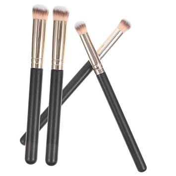 4Pcs Concealer Makeup Brushes with Wooden Handles High-density Cosmetic Applicator for Precise Nose Contour and Dark Spot Coverage Soft Texture for Natural Finish