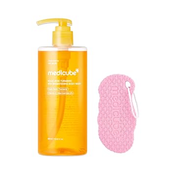 medicube Dúo de ducha iluminador de ácido kójico - Gel de baño y esponja