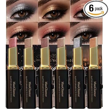 Juego de sombras de ojos brillantes en barra de sombra de ojos