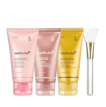 medicube Trío de mascarillas coreanas de brillo nocturno: PDRN Cafeína y colágeno y ácido kójico Cúrcuma 2.0 Mascarilla facial exfoliante nocturna y cepillo de gelatina | Rellenos de calcetín