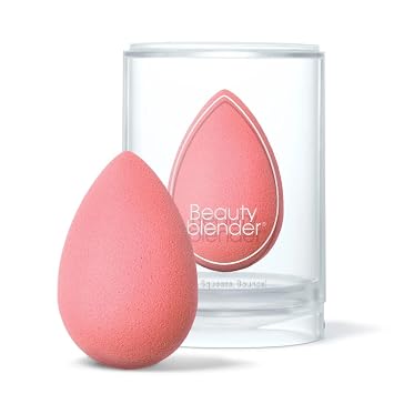 Beautyblender® | Esponja de maquillaje Beautyblusher de tamaño mediano para polvo y crema de mejillas, espuma súper suave, fabricada en EE. UU., reutilizable, lavable, aplicación sin manchas, vegana