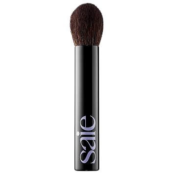 Saie The Fluffy Brush - Cepillo de maquillaje suave, de múltiples usos, prensado + polvo suelto - Cepillo de maquillaje esponjoso con punta cónica para aplicación precisa - Vegano, libre de crueldad