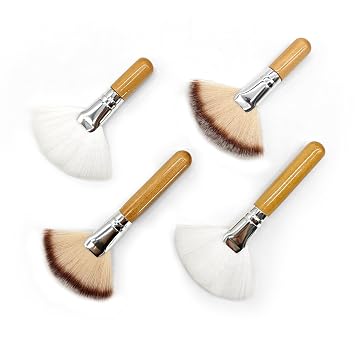 Cepillo de abanico, 4 cepillos faciales para máscara, cepillos de máscara para faciales, aplicador suave para polvo, rubor e iluminador, cepillos de mango de madera en dos longitudes