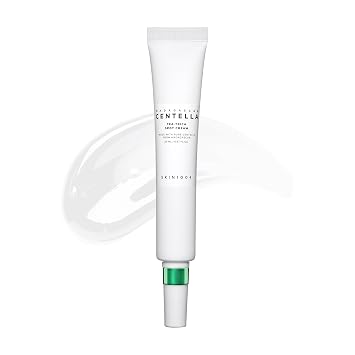 SKIN1004 Tea-Trica Spot Cream, tratamiento de manchas con centella asiática y árbol de té, hidratante facial para calmar áreas específicas, crema de cica para una piel de aspecto claro, cuidado de la piel coreana, 0.67 onzas líquidas / 0.7 fl oz