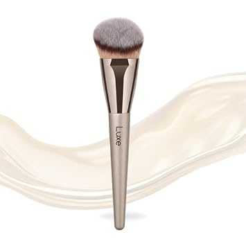 Luxe Master Blend - Brocha de maquillaje sintética para mezclar base, crema y maquillaje en polvo, cerdas suaves y densas con mango de madera y virola de aluminio